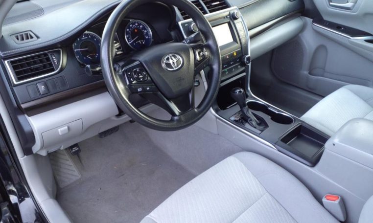 2016 Toyota Camry front seating