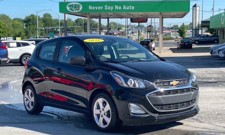 2021 Chevrolet Spark - Front Right View