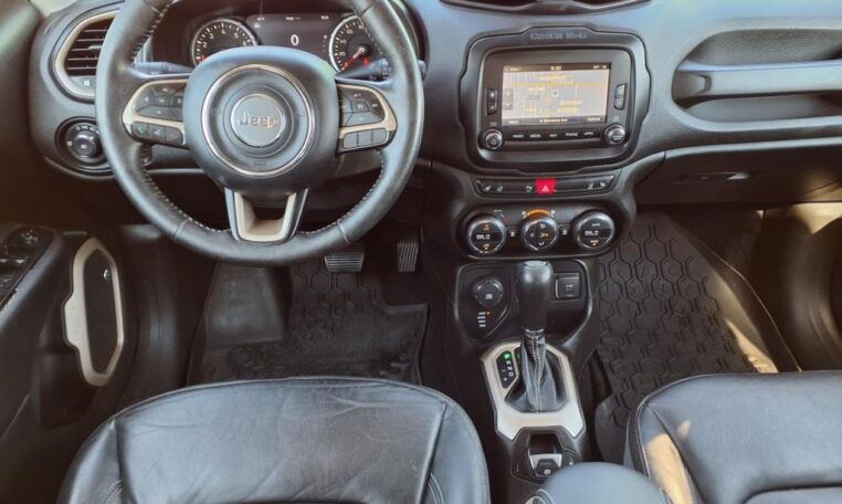 2016 Jeep Renegade Limited 4x4 for sale in Springfield Mo. Used car dealer with financing for everyone.