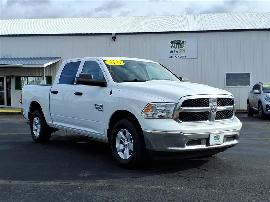 2023 RAM 1500 Classic SLT 4x4 Crew Cab 5'7's photo
