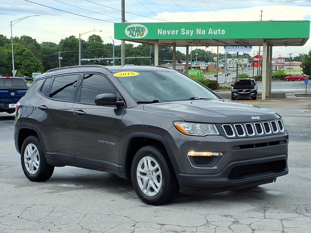 2018 Jeep Compass Sport's photo