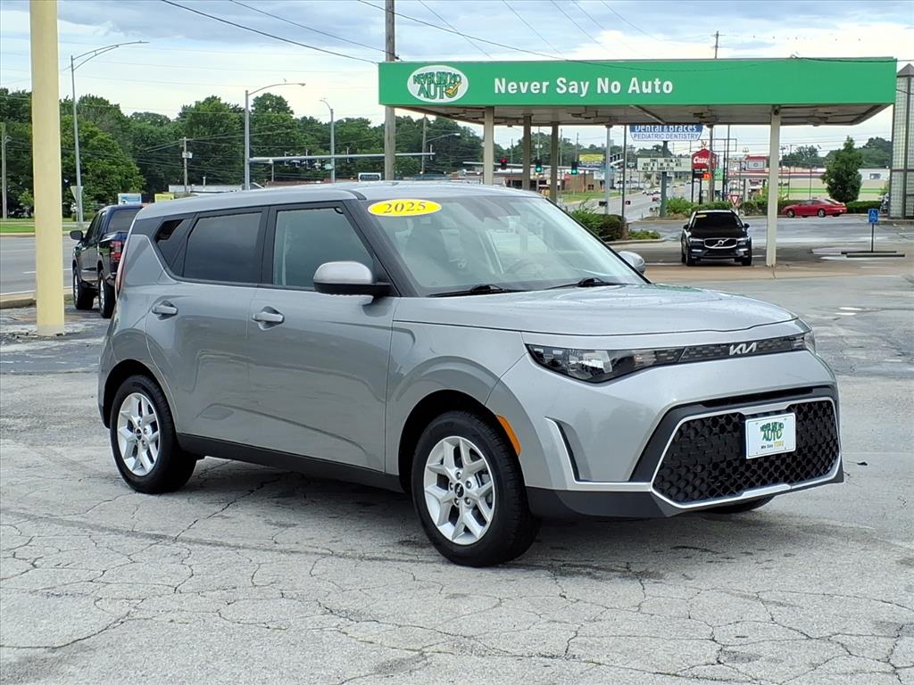 2024 Kia Soul 2.0L LX IVT's photo
